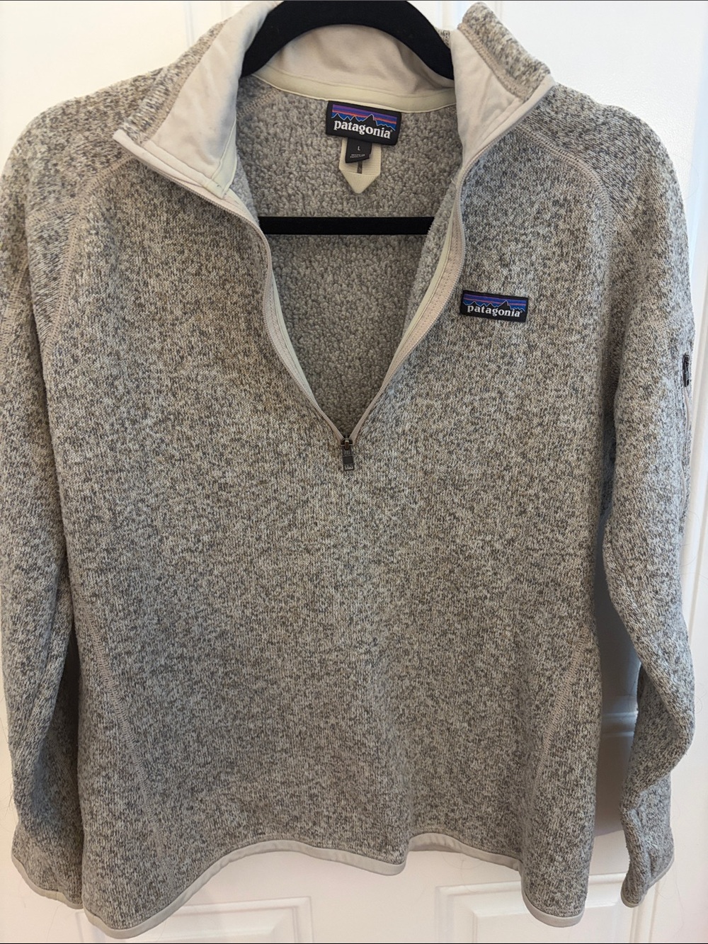 LIKE NEW!! - Patagonia Women’s Gray Quarter-Zip Fleece Sweater